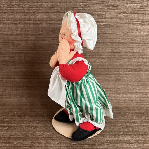 Annalee Mrs. Claus Doll – 13″ Christmas 2004 – Vintage Handmade Cloth –Pre-Owned - Picture 3 of 8